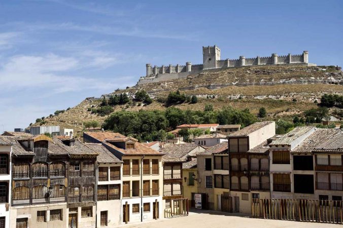 ¿Quieres hacer una visita al pasado, conoce los pueblos medievales?