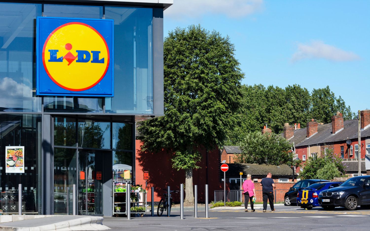Esto es lo que lleva la nueva bolsa de Lidl por menos de 3 euros 