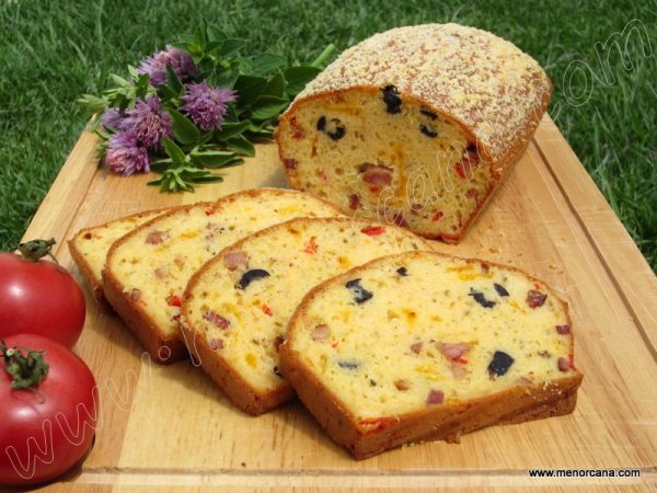 El bizcocho salado de Simone Ortega