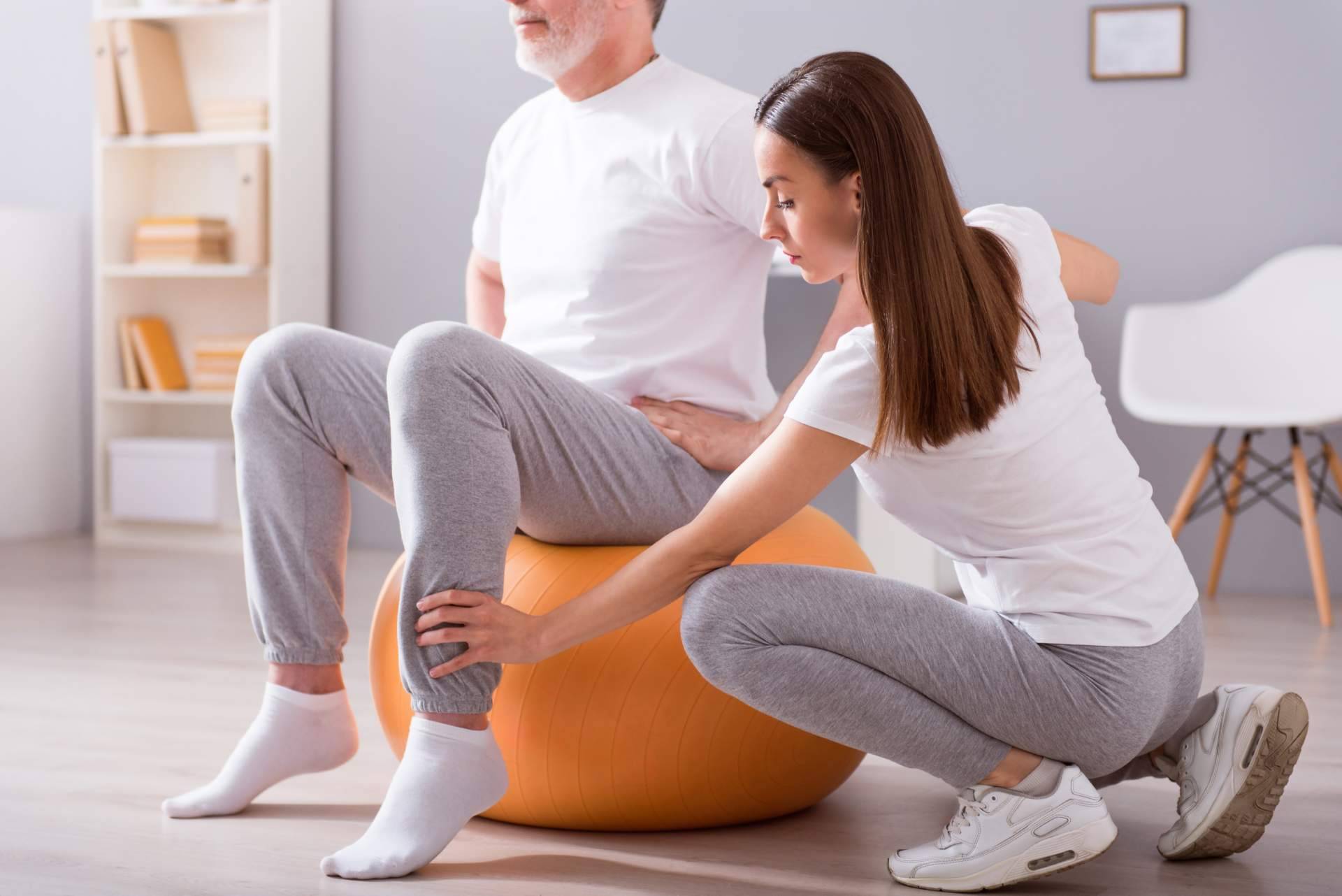 Razones por las que elegir una sesión de fisioterapia a domicilio