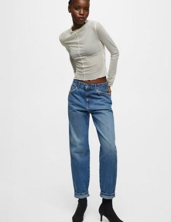 La primavera llega a Pull&Bear con este vestido irresistible por 15 euros 25 Merca2.es screenshot www.pullandbear.com 2023.03.22 17 50 09 Merca2.es