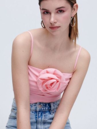 screenshot www.stradivarius.com 2023.03.24 14 56 54 Merca2.es