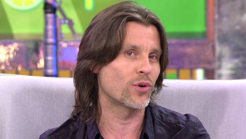 Operación Triunfo: así ha cambiado el “triunfito” Javián en veinte años 28 Merca2.es semana javian responde sobre el machismo de ot que denuncia chenoa 2 1024x578 1 Merca2.es