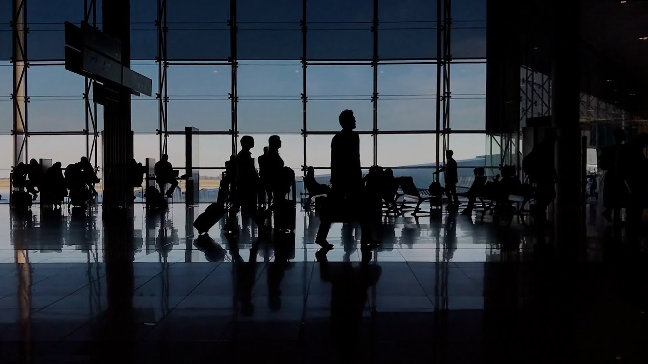 Así es el terrorífico aeropuerto que desearás evitar: un abismo tras la pista