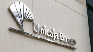 La sorpresa de uno de los accionistas más relevantes de Unicaja Banco antes de la Junta