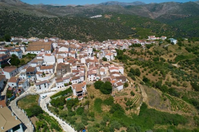 5 espectaculares pueblos que te pagan por vivir en ellos 19 Merca2.es 16570411315757 Merca2.es