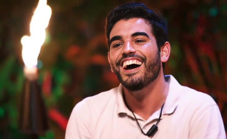 Adrián responde a Napoli en La Isla de las Tentaciones