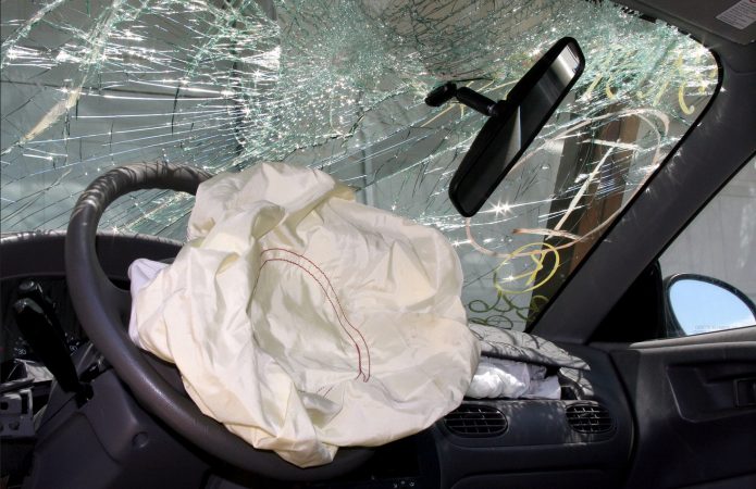 La OCU alerta por los peligros si tienes alguno de estos coches 44 Merca2.es Airbag defectuoso de Takata