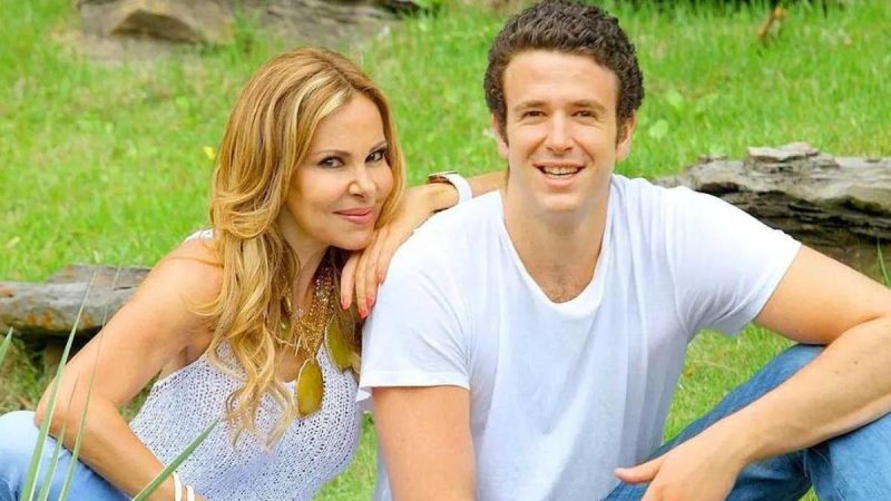 Ana Obregón y su hijo Aless