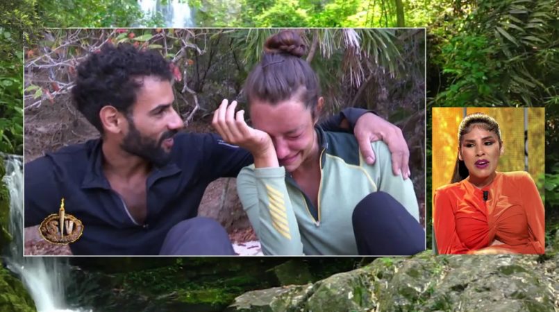 Asraf consuela a Adara en Supervivientes