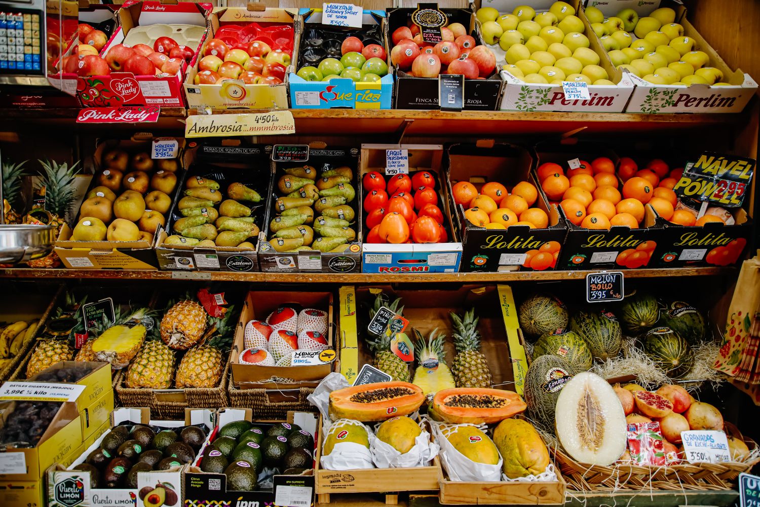 Infecciones y enfermedades, el peligro de comprar fruta en mitades