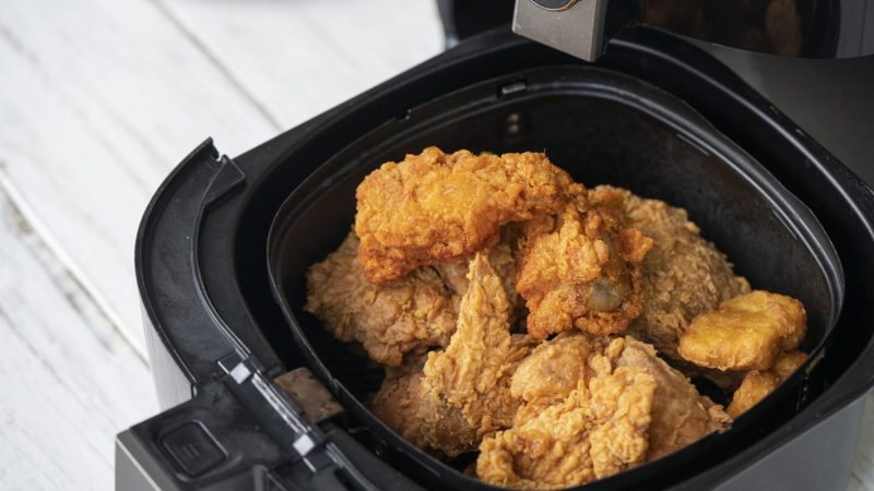 Cosas que debes evitar si tienes una freidora de aire o airfryer 28 Merca2.es ¿Es mala idea cocinar alimentos livianos en la freidora de aire?