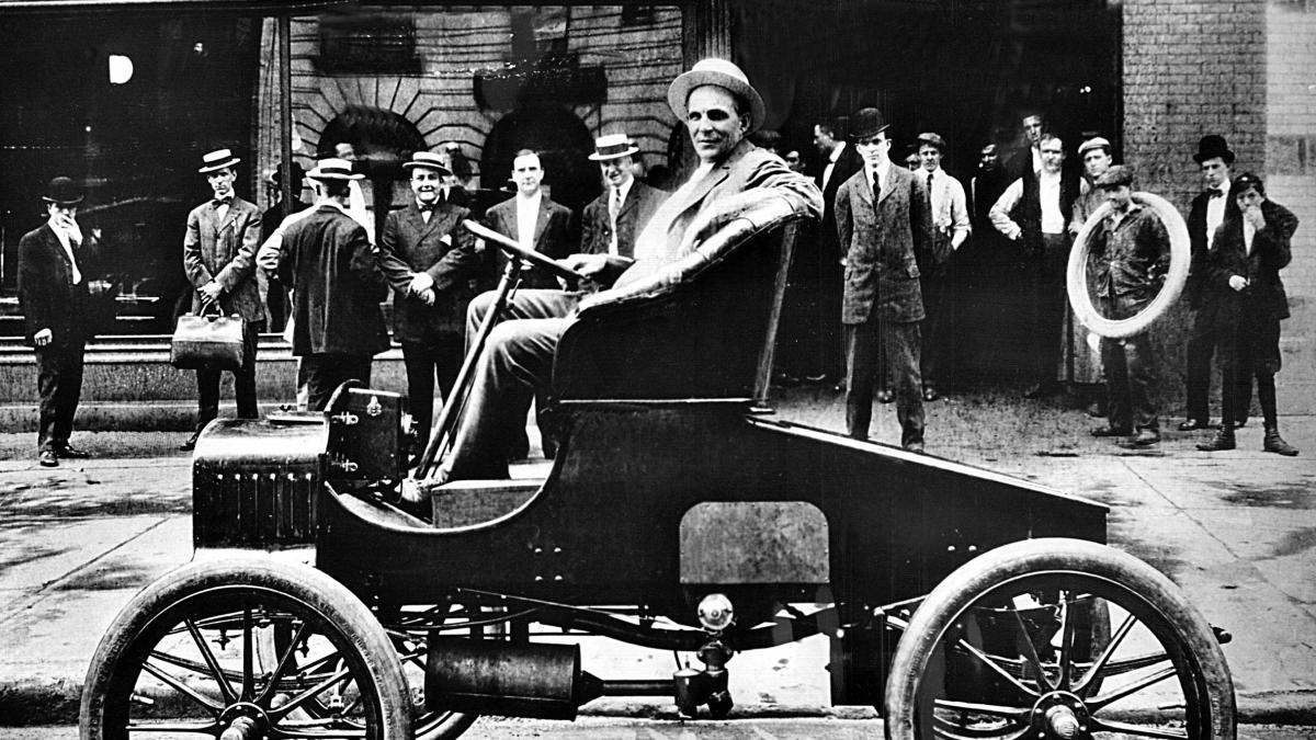 Henry Ford: como fue el inventor de la producción en masa de coches 4 Merca2.es Su legado sigue vivo