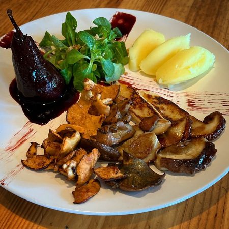 Levél Veggio Bistro