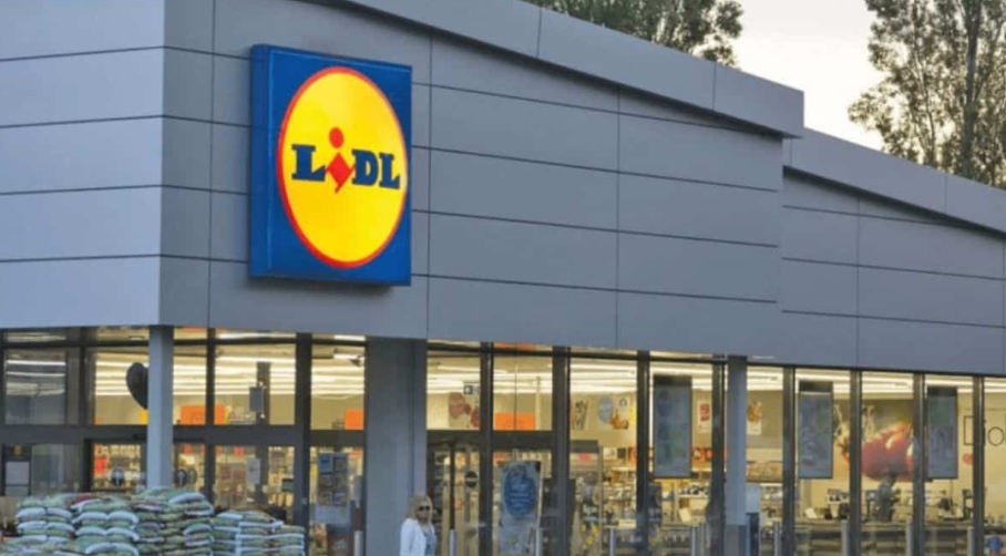 Lidl soluciona los problemas de calor con algo más que estilo