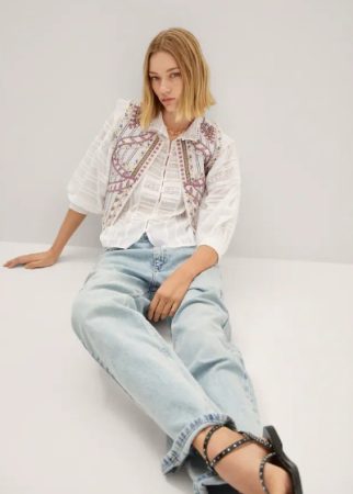 El chaleco es fácil de combinar