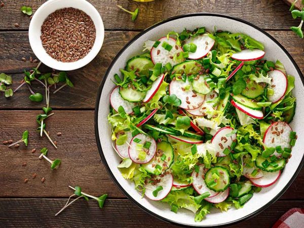 El pollo asado de Martín Berasategui para revolucionar un plato tradicional 56 Merca2.es Ensalada verde