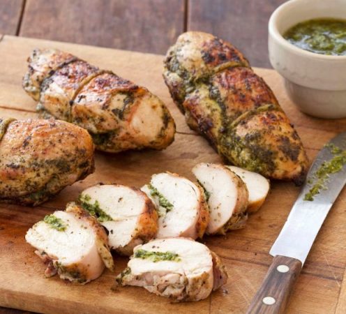 El pollo asado de Martín Berasategui para revolucionar un plato tradicional 52 Merca2.es Preparación de la receta de Martín Berasategui