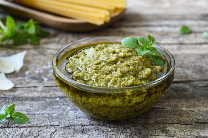 El pollo asado de Martín Berasategui para revolucionar un plato tradicional 54 Merca2.es Beneficios de comer salsa pesto