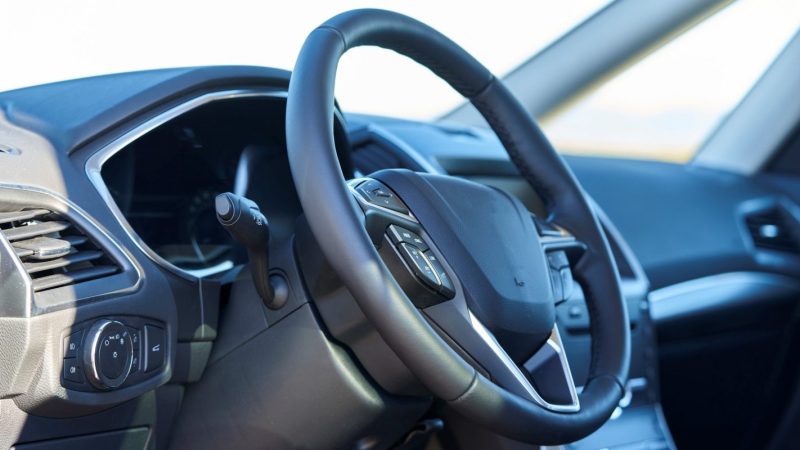 Estos son los coches con problemas de seguridad según la OCU 52 Merca2.es Llamamiento de la OCU y los fabricantes a revisión de airbags peligrosos