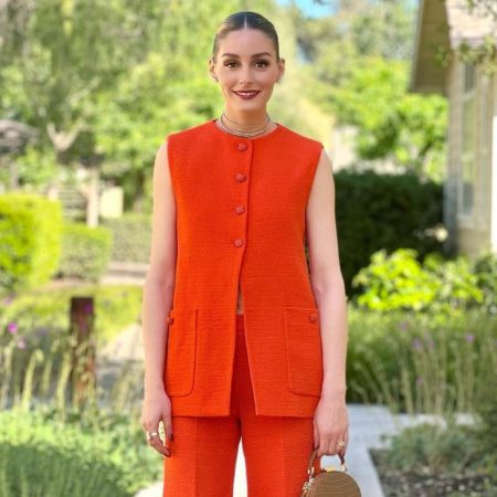 Después de varios años en la realeza, la reina Letizia sabe ya qué vestir y como lucirlo