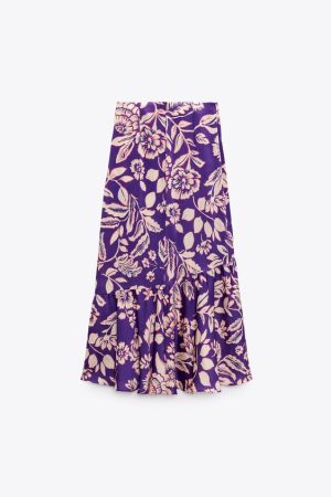 Zara consigue estilizar tu cintura con esta espectacular falda 17 Merca2.es La prenda ideal para tu fondo de armario