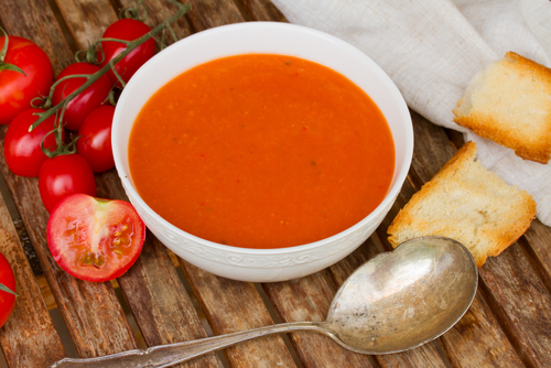 La sequía y la escasez de productos convierten el gazpacho en el más caro de la historia