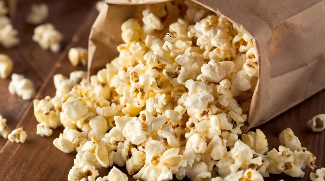 El peligroso componente que llevan las palomitas de supermercado