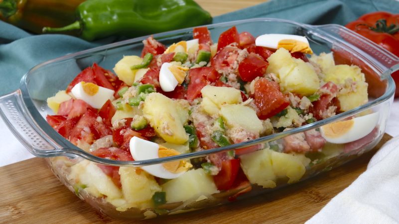 Ingredientes de la ensalada campera