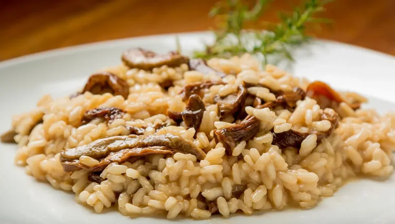 Los secretos mejor guardados de los chefs italianos para conseguir el risotto perfecto 91 Merca2.es riso2 Merca2.es
