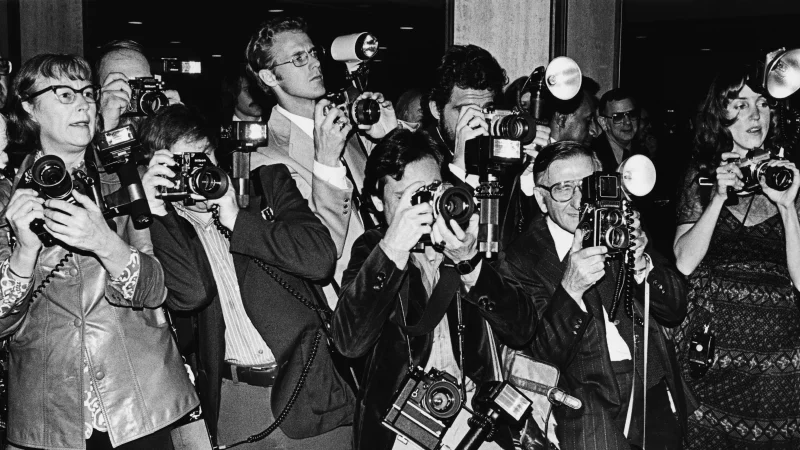 Un hombre detenido tras entrar en casa de Lady Gaga para regalarle unas flores 36 Merca2.es 215472 Merca2.es