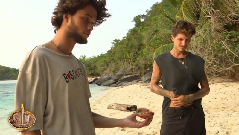 Bosco con los restos del centollo