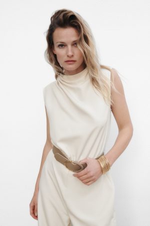 El mono palabra de honor más exitoso de Zara 32 Merca2.es Complementos para el mono de Zara