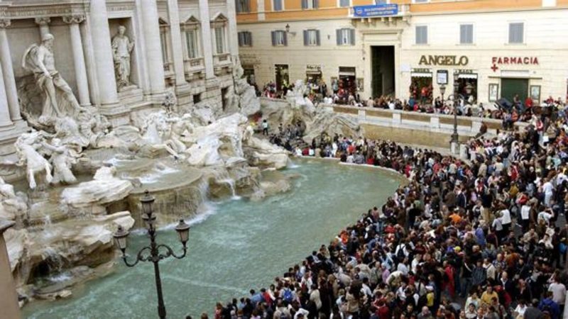 La Fontana de Trevi es una visita obligada