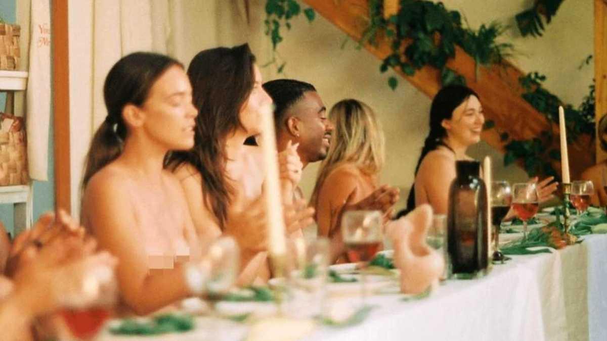 Füde Dinner Experience, comida vegana y cuerpos desnudos