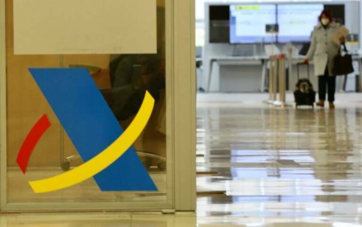 Deducciones en la Declaración de la Renta (IRPF) por instalar paneles solares 1 Merca2.es IRPF Merca2.es