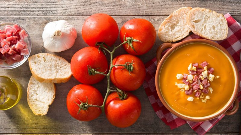 Ingredientes para el salmorejo cordobés