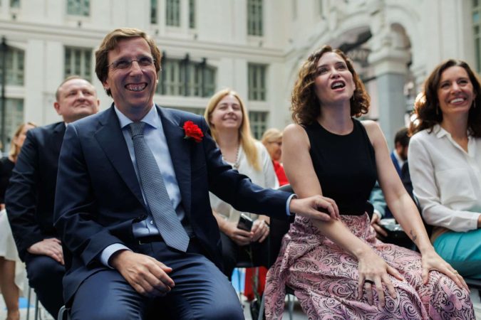 José Luis Martínez-Almeida e Isabel Ayuso