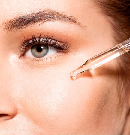 Máscara con ácido hialurónico