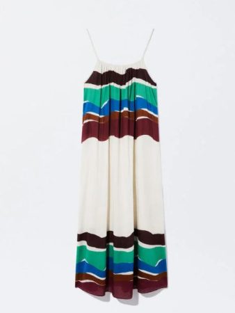 Vestido midi estampado de la colección de Parfois