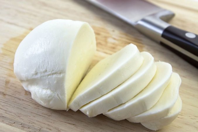 Los ácidos buenos del queso mozzarella