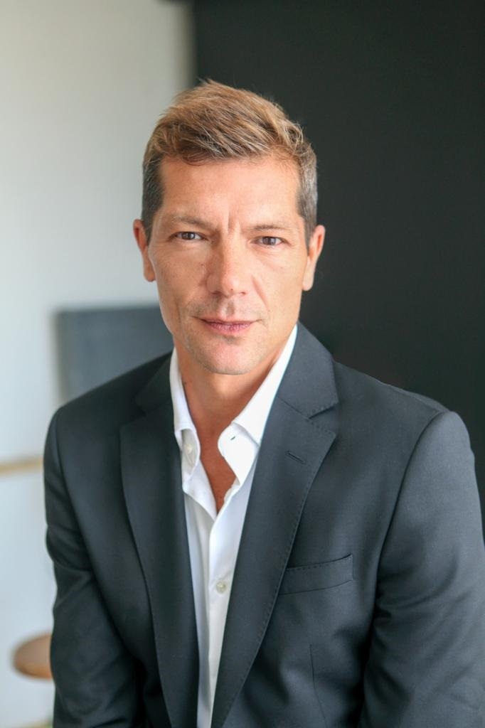 Pronovias nombra a Marc Calabia nuevo ceo de la empresa