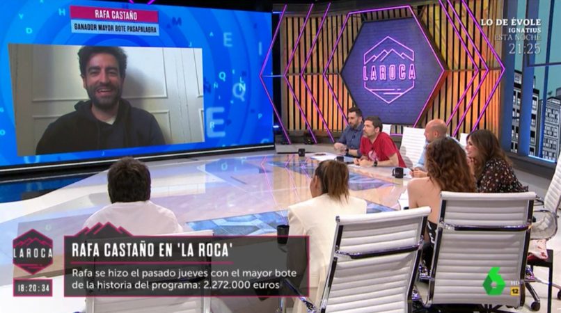 Rafa Castaño da una entrevista en La Roca