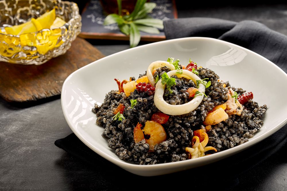 Receta paso a paso de arroz negro con sepia y calamares