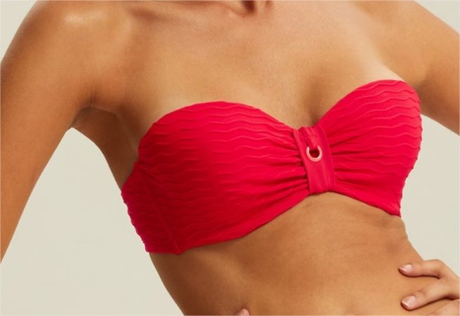 Ropa de baño de El Corte Inglés con la que triunfarás vayas donde vayas 7 Merca2.es Top de bikini bandeau COLECCION NEW UNI Merca2.es