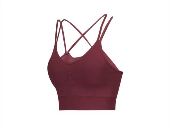 El Corte Inglés: la camiseta deportiva por 5,95 €, sudadera por 11,95 €, top por 11,85 € y más ofertas de su web 5 Merca2.es Top de mujer Boomerang Merca2.es