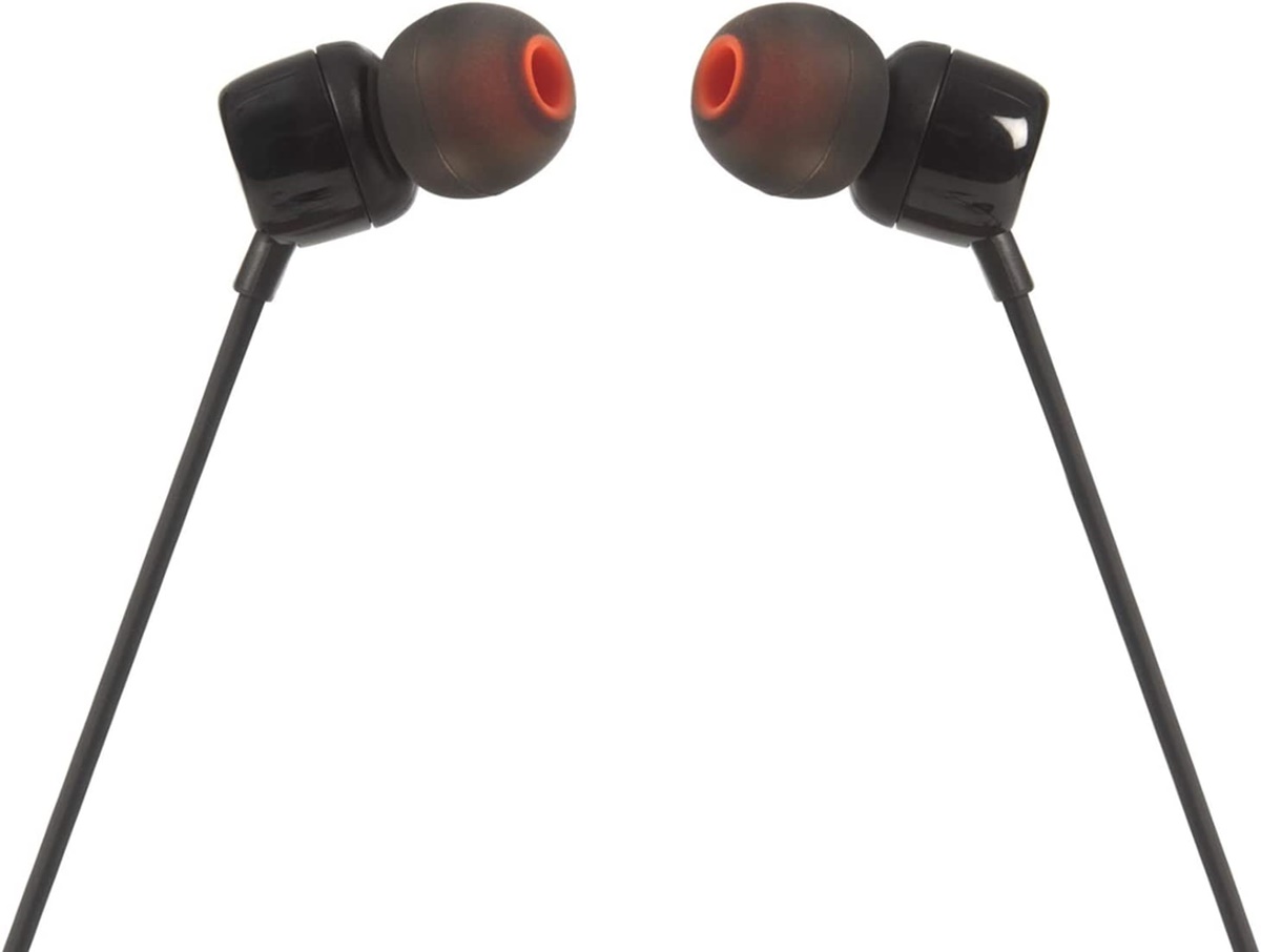 De JBL y por 6,79 euros: los auriculares de Amazon que no deberías dejar escapar