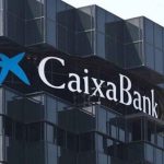 CaixaBank ajusta su estrategia de cobertura: más sensible a tipos y con rentabilidad reforzada en 2025