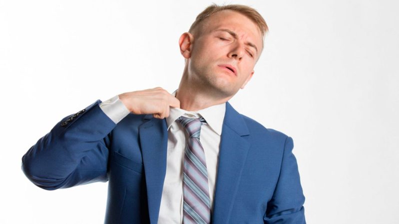 Esto es lo que le pasa a tu cuerpo cuando llevas ropa demasiado ajustada 5 Merca2.es corbata Merca2.es