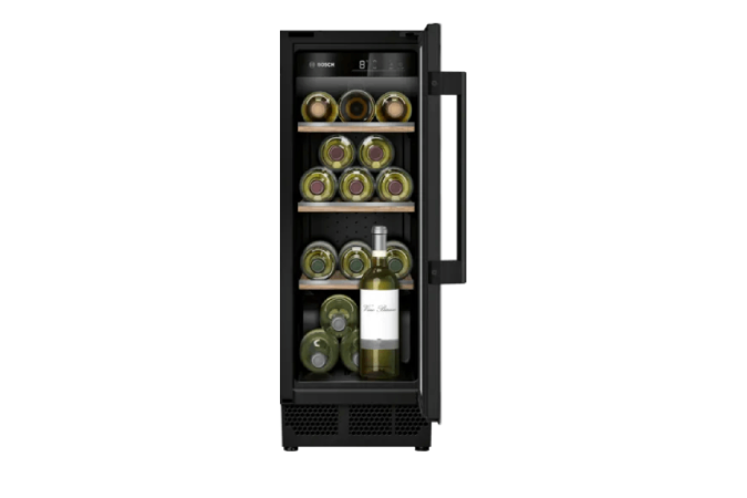 Vinoteca, poco usada pero presente entre los electrodmésticos de MasterChef